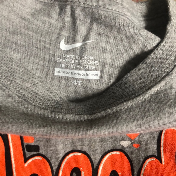 Nike tee - Picture 2 of 2